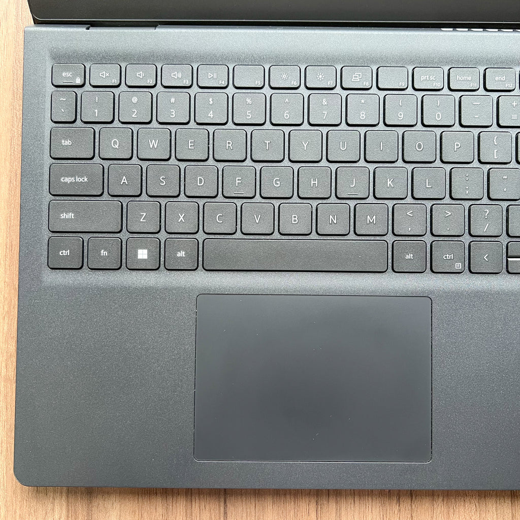 Dell Inspiron 15 3525 | Ryzen 7 5700U | 16GB RAM | 1TB SSD NVMe | Pantalla 15.6"