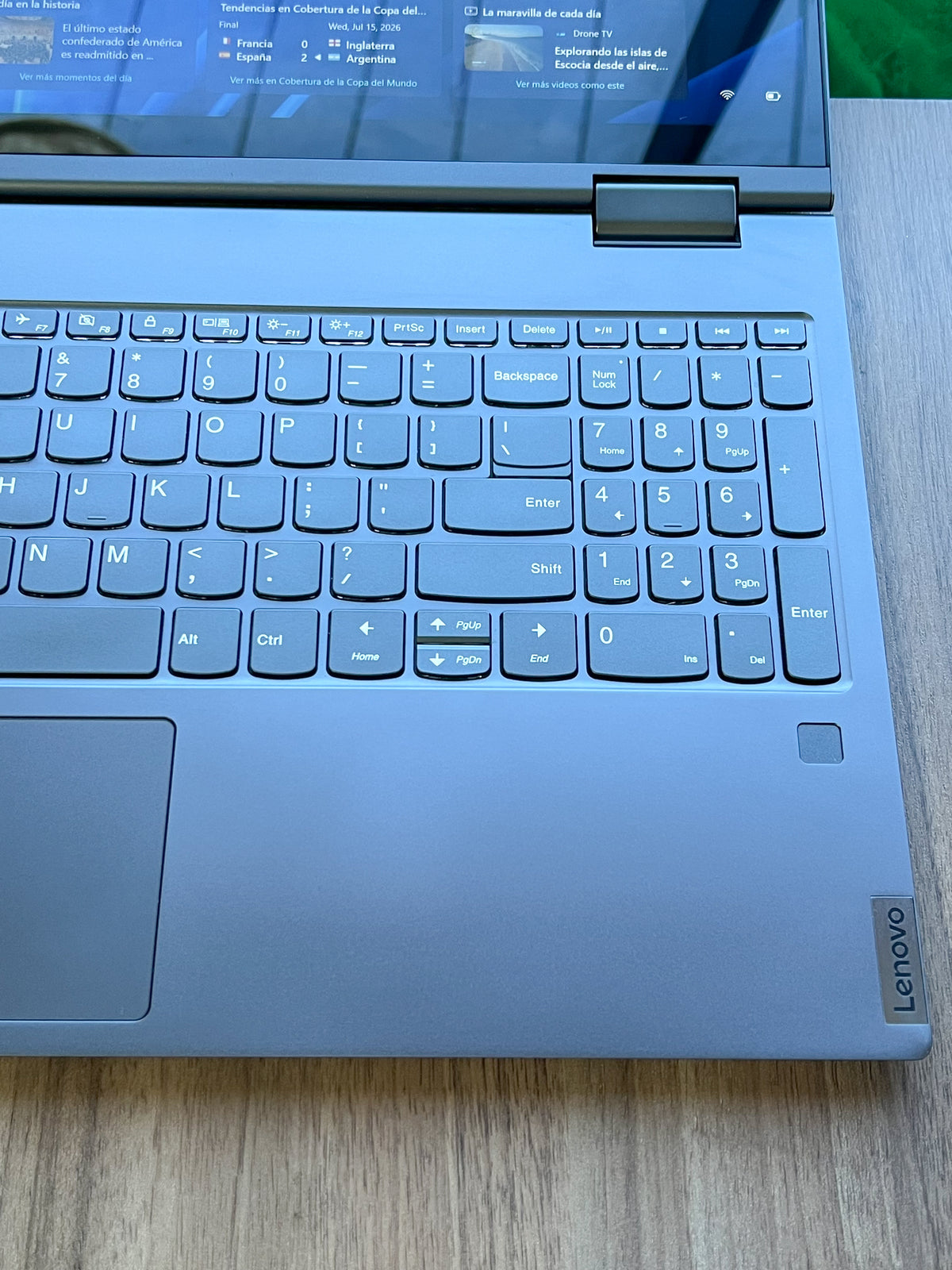 Lenovo Yoga C740 360° | Intel i5 10ma Gen | 8GB RAM | 512GB SSD NVMe | Pantalla 15.6” FHD Touch